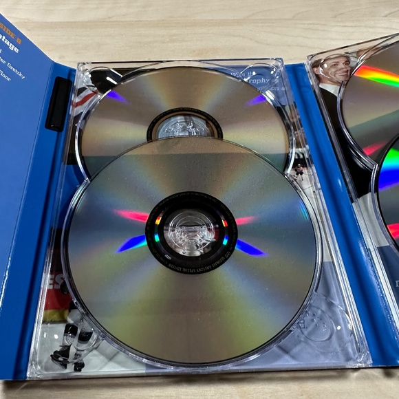 ULTIMATE GRETZKY Special Edition 4 DVD Set 2006 NHL EUC - Picture 6 of 7